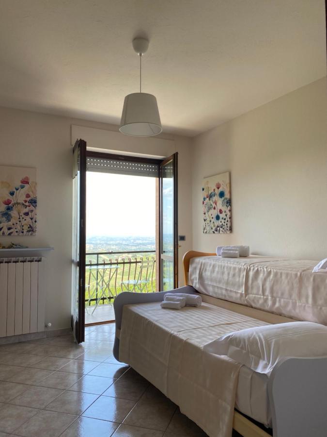 Appartement Casa Carlino à Santo Stefano Belbo Extérieur photo